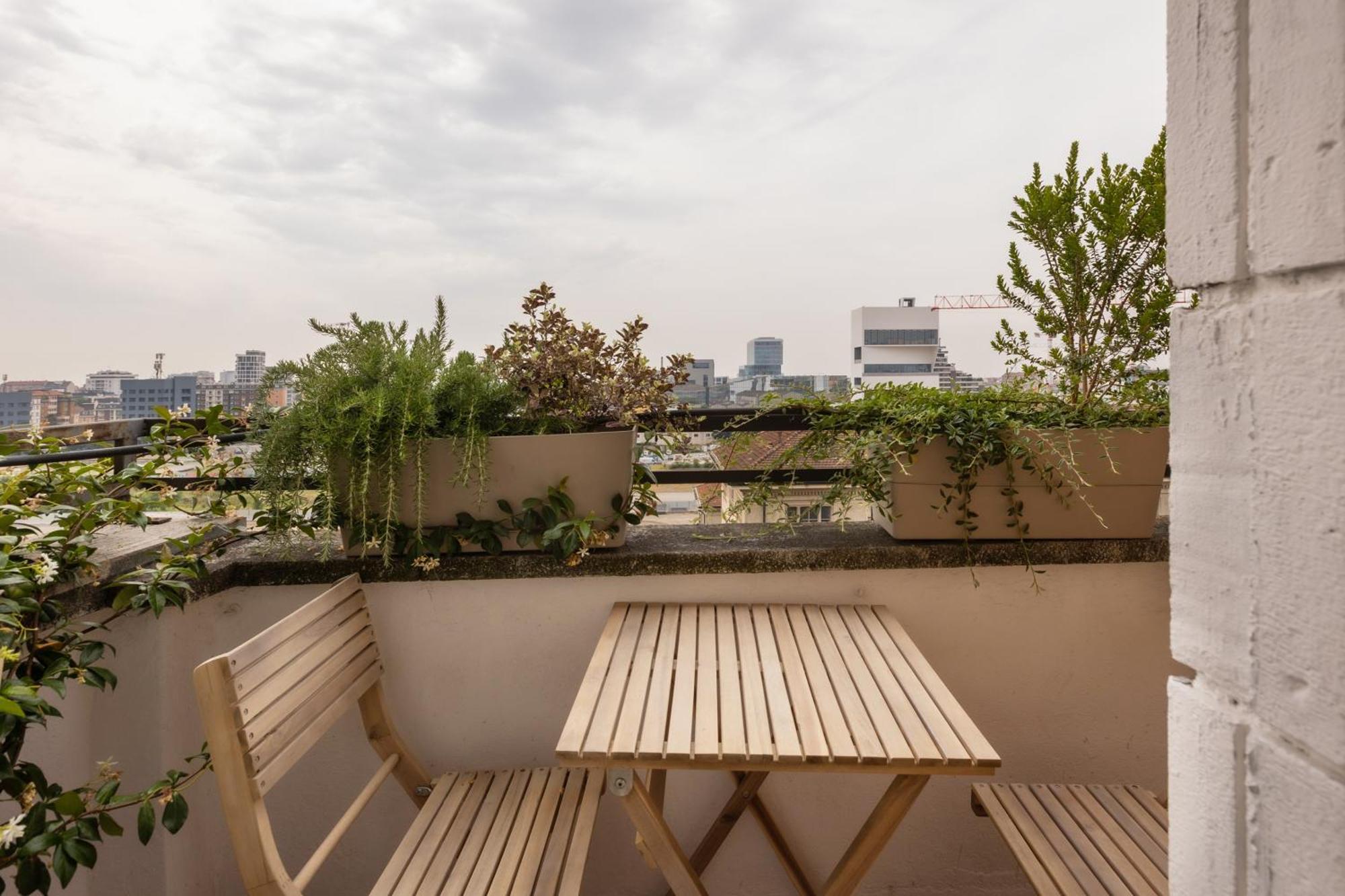 Apartment Bright With View Milan